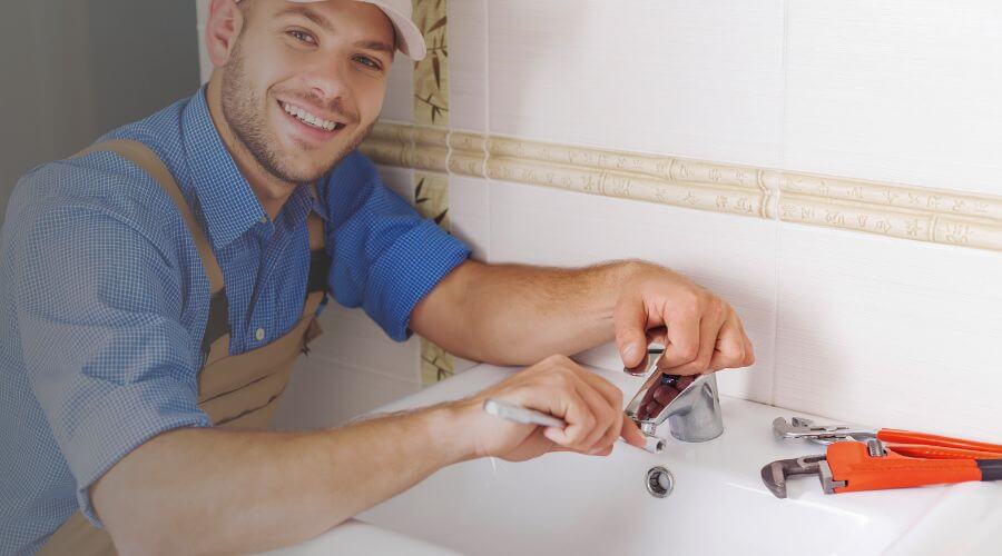 Kitchen Faucet Repair Service in Brecksville, OH